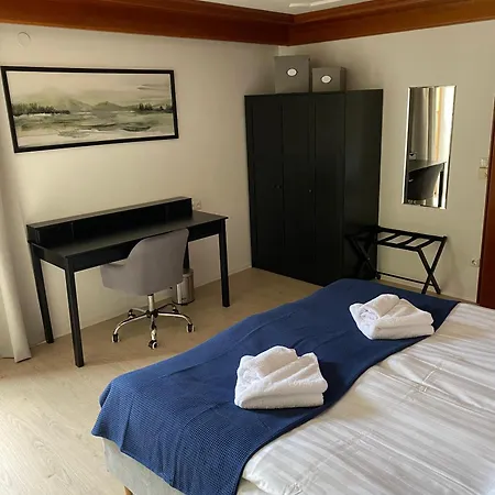 Apartmán Alpenblick Watzmann-kehlstein - Lage Im Berchtesgadener Land I Bis Zu 8 Personen I Grosse Terrasse Mit Blick Auf Berge I Smart Tv I Billiard I Wlan I Kostenloser Parkplatz *